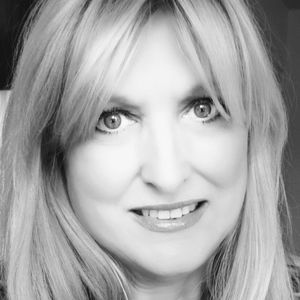 Meet your Posher, Carolyn